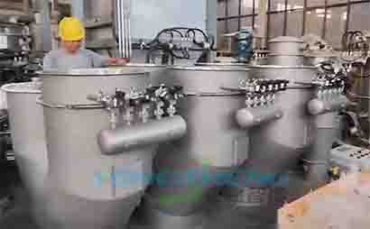 双头连续式真空上料机组装中