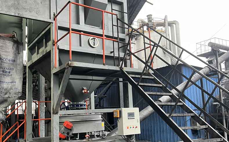 吨袋拆包机-直排筛---某化工厂客户